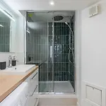 Charming Renovated And Bright In The Center Διαμέρισμα